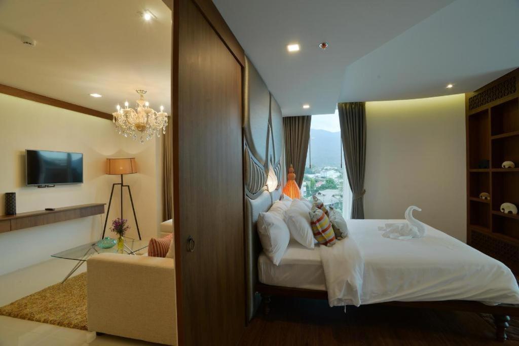 Baisirimaya Hotel Chiang Mai Bagian luar foto