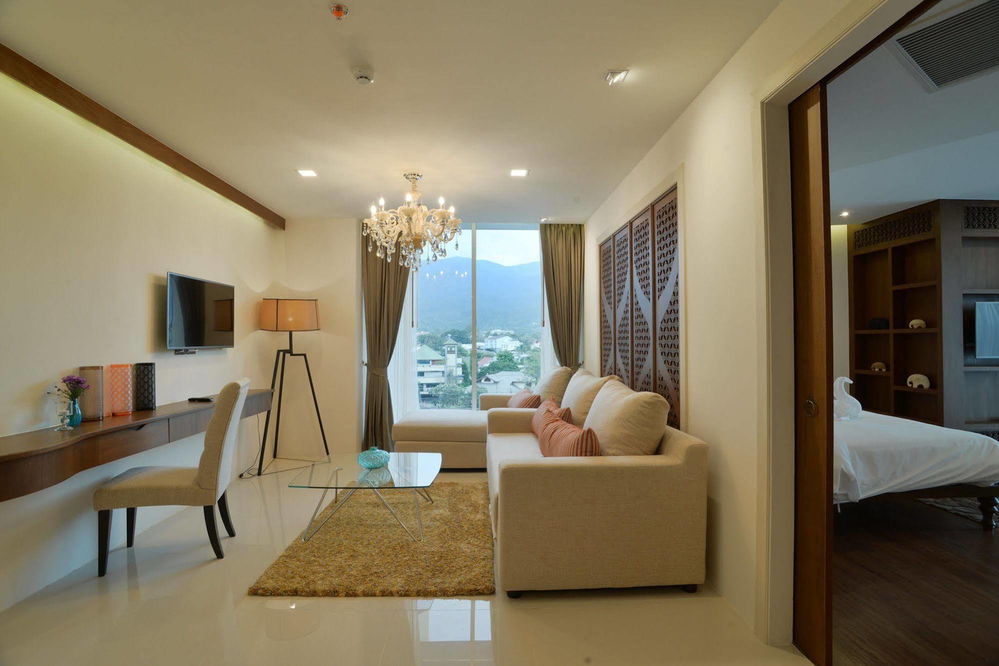 Baisirimaya Hotel Chiang Mai Bagian luar foto