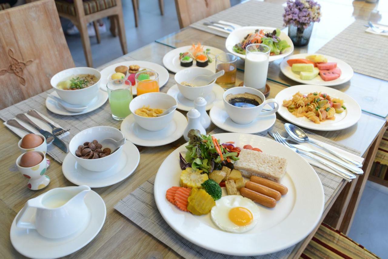 Baisirimaya Hotel Chiang Mai Bagian luar foto